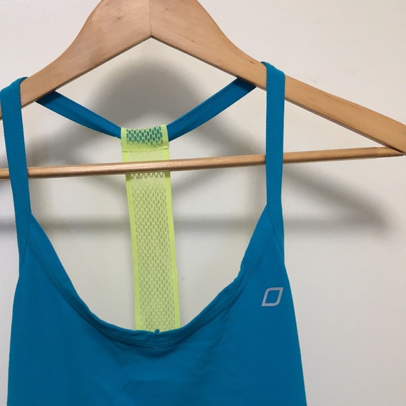 Lorna Jane Active Top - Picture 4 of 5